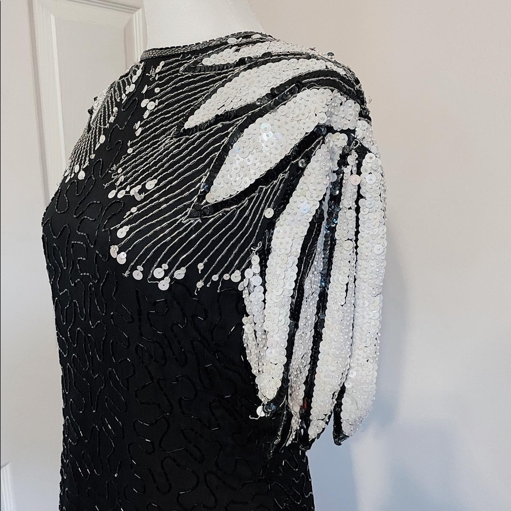 Vintage flapper 1920’s sequin dress